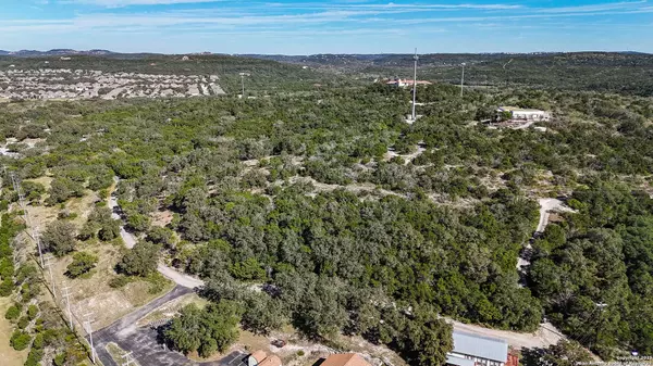 15352 HWY 16, Helotes, TX 78023