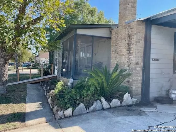 240 Sligo, San Antonio, TX 78223