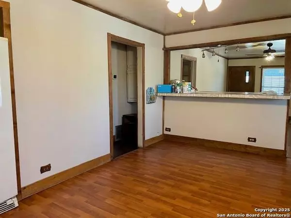 240 Sligo, San Antonio, TX 78223