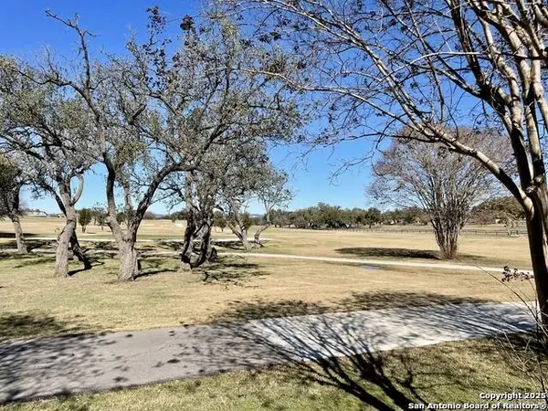 LOT 22 Brown Saddle, Bandera, TX 78003