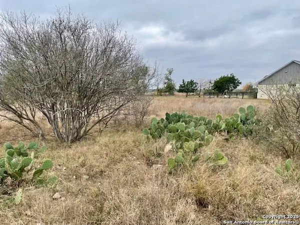 LOT 23 Brown Saddle, Bandera, TX 78003