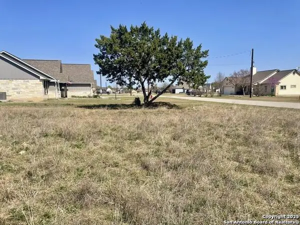 LOT 23 Brown Saddle, Bandera, TX 78003