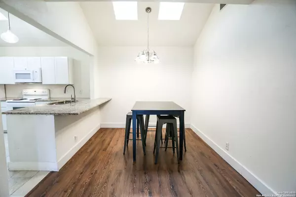 8533 Wood Arbor, San Antonio, TX 78251