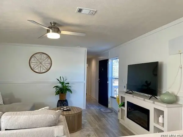 691 private road 1510, Bandera, TX 78003