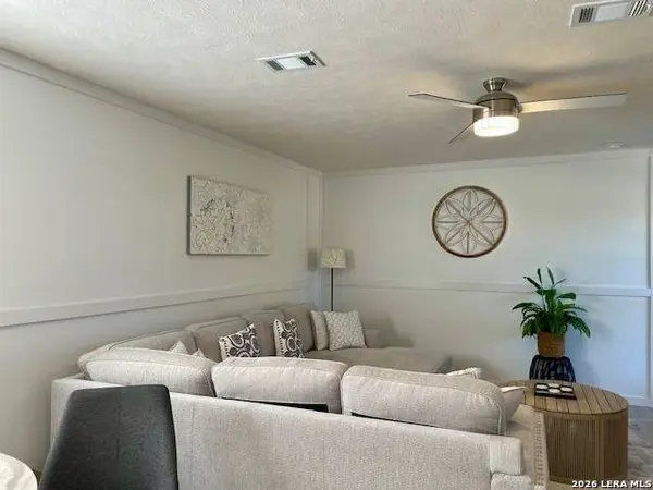 691 private road 1510, Bandera, TX 78003