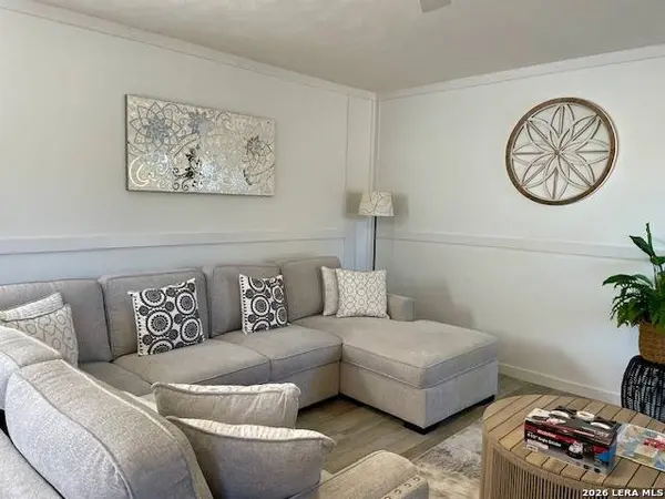 691 private road 1510, Bandera, TX 78003