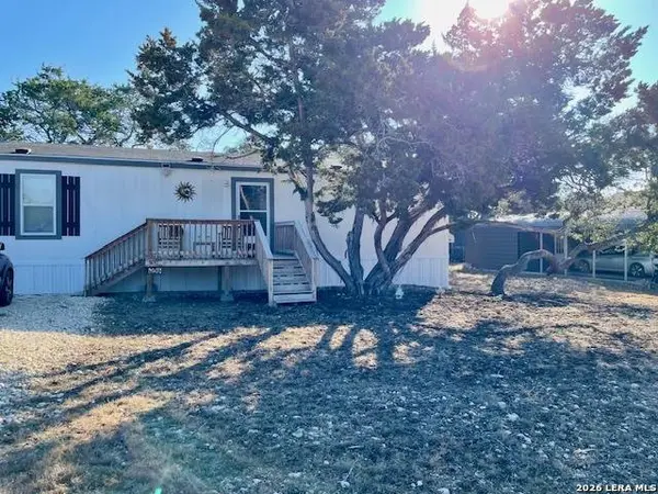 691 private road 1510, Bandera, TX 78003