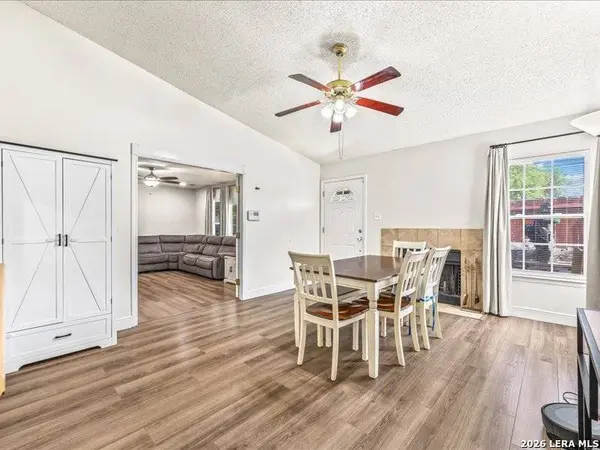 10238 APRICOT FIELD DR, San Antonio, TX 78245