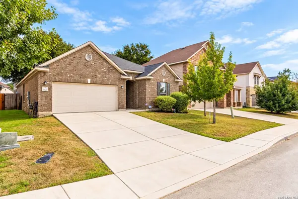 11127 Red Oak Turn, Helotes, TX 78023