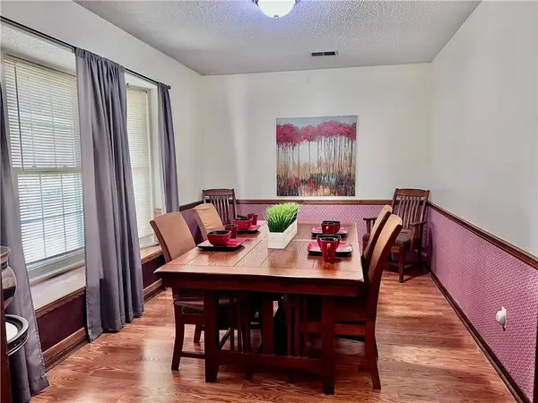 15400 W 81 ST, Lenexa, KS 66219