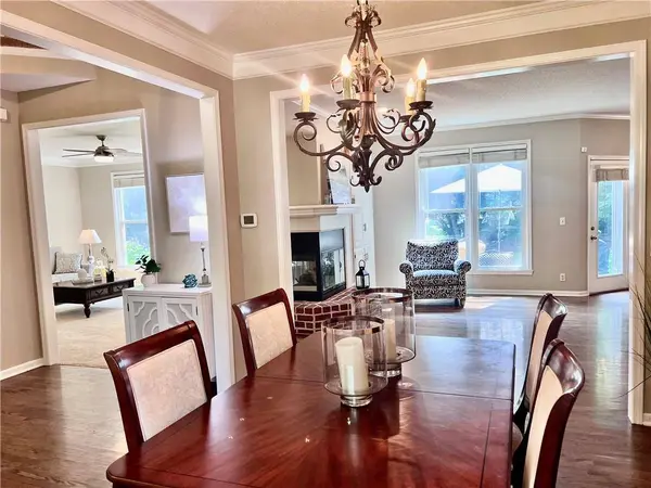 13007 Long ST, Overland Park, KS 66213