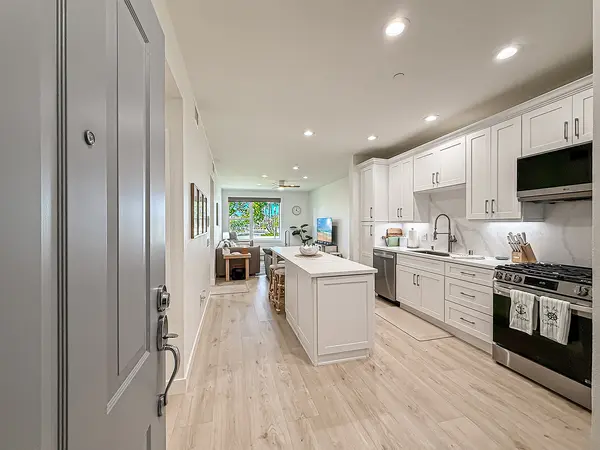 1901 S Victoria Ave #110, Oxnard, CA 93035-1462
