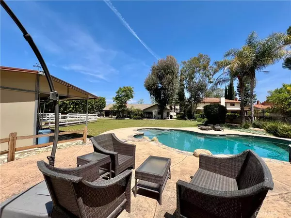 690 Stonebrook ST, Simi Valley, CA 93065