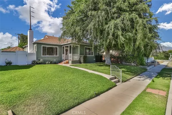 3411 W Chandler BLVD, Burbank, CA 91505