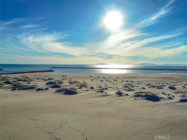 1035 Mchugh CT, Ventura, CA 93003