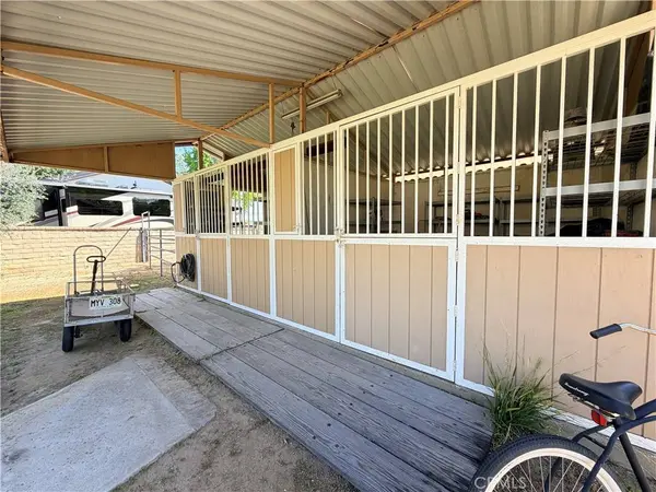 984 Oakmont CT, Simi Valley, CA 93065