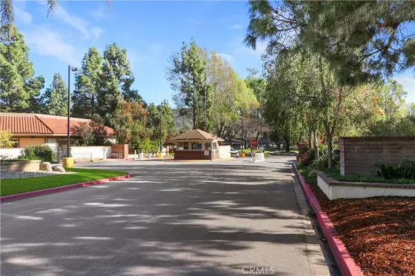 20215 Village 20, Camarillo, CA 93012