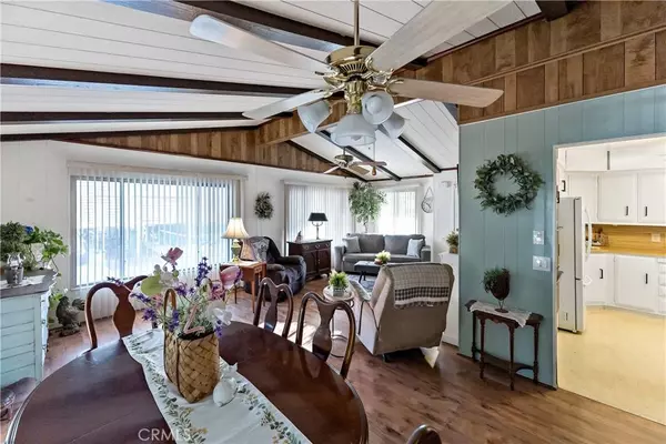 1001 Sylmar AVE #153, Clovis, CA 93612