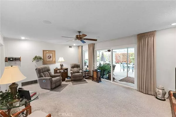 1048 E Menlo AVE, Fresno, CA 93710