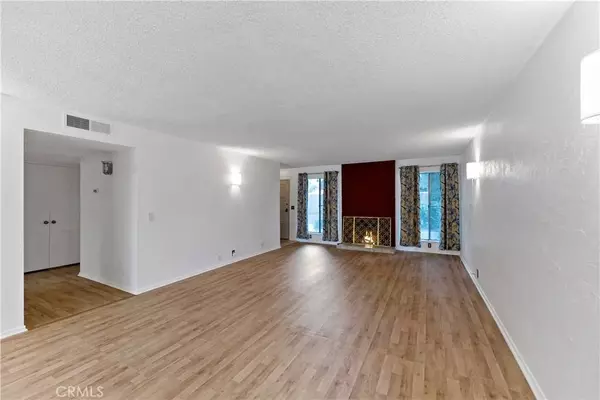 3681 N Fruit AVE #A, Fresno, CA 93705