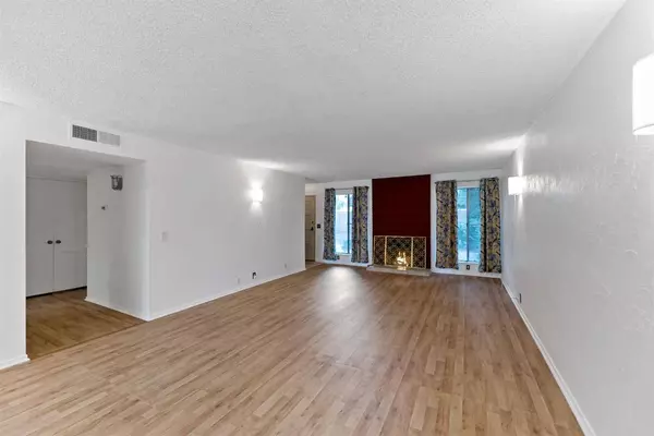 3681 N Fruit AVE #A, Fresno, CA 93705