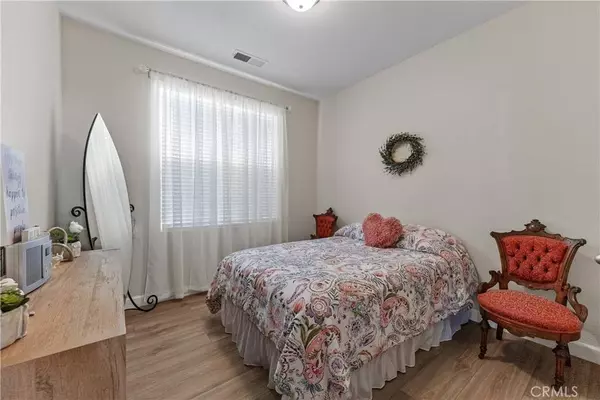 7387 E Robinson AVE, Fresno, CA 93737