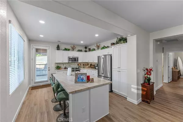 7387 E Robinson AVE, Fresno, CA 93737