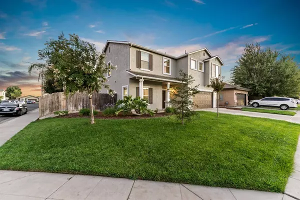 5585 W Cotton AVE, Fresno, CA 93722