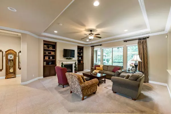 3335 Mitchell AVE, Clovis, CA 93619