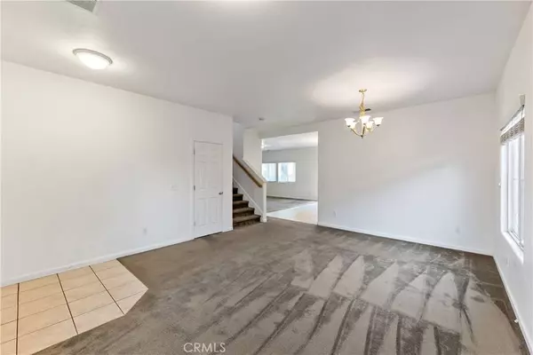 6083 E Andrews AVE, Fresno, CA 93727