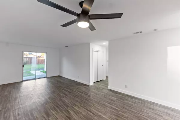 4400 W Cardiff AVE, Fresno, CA 93722