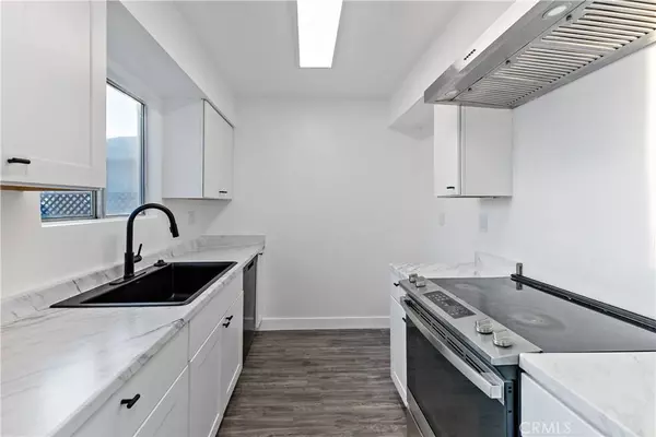 4400 W Cardiff AVE, Fresno, CA 93722