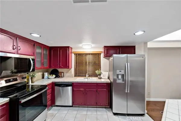 304 E Omaha AVE, Fresno, CA 93720