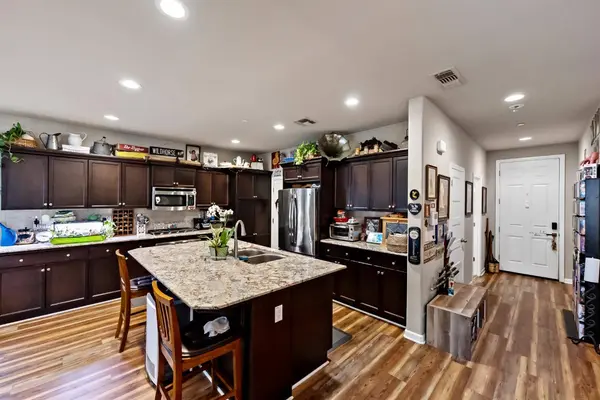 3523 Luminary WAY, Clovis, CA 93619