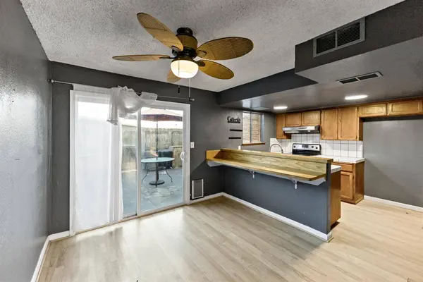 5188 E Ashlan AVE #128, Fresno, CA 93727