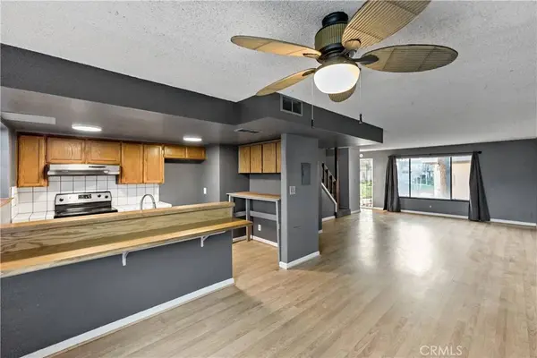 5188 W Ashlan, Fresno, CA 93612