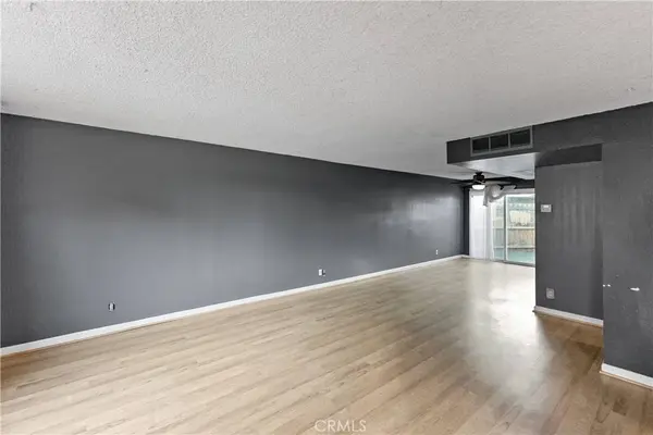 5188 W Ashlan, Fresno, CA 93612