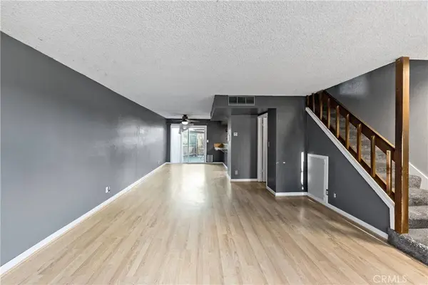 5188 W Ashlan, Fresno, CA 93612