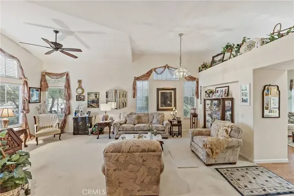 8613 N Whitney, Fresno, CA 93720