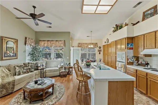 8613 N Whitney, Fresno, CA 93720