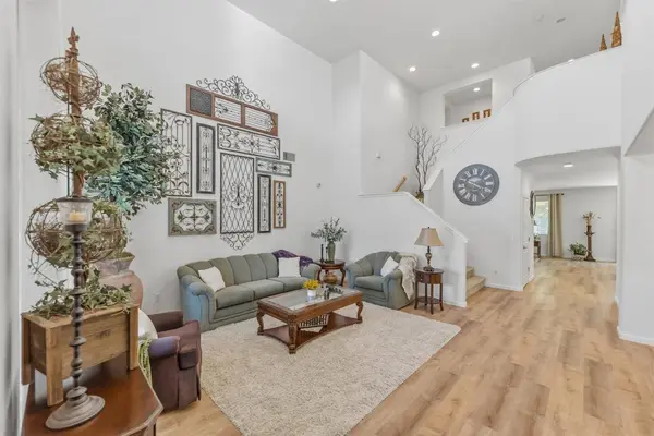 3046 Indianapolis AVE, Clovis, CA 93619