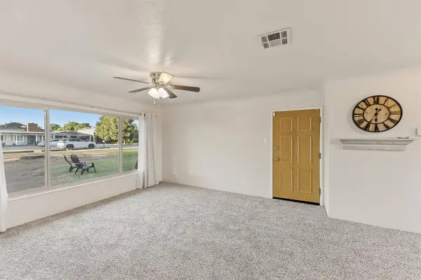 4730 E Richert AVE, Fresno, CA 93726