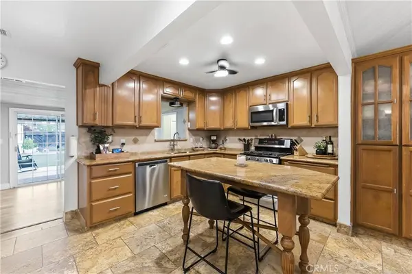 4733 E Richert, Fresno, CA 93726