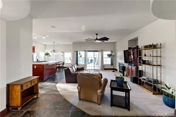 30047 Avenue 20, Madera, CA 93638