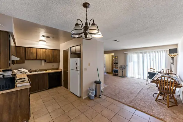 4504 N Valentine AVE #141, Fresno, CA 93722