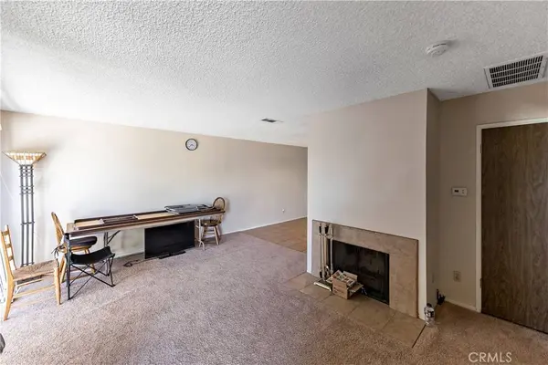 4504 N Valentine, Fresno, CA 93722