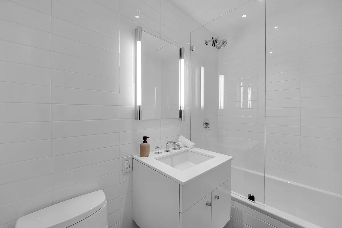 200 East 62nd Street 5D Upper East Side New York NY 10065