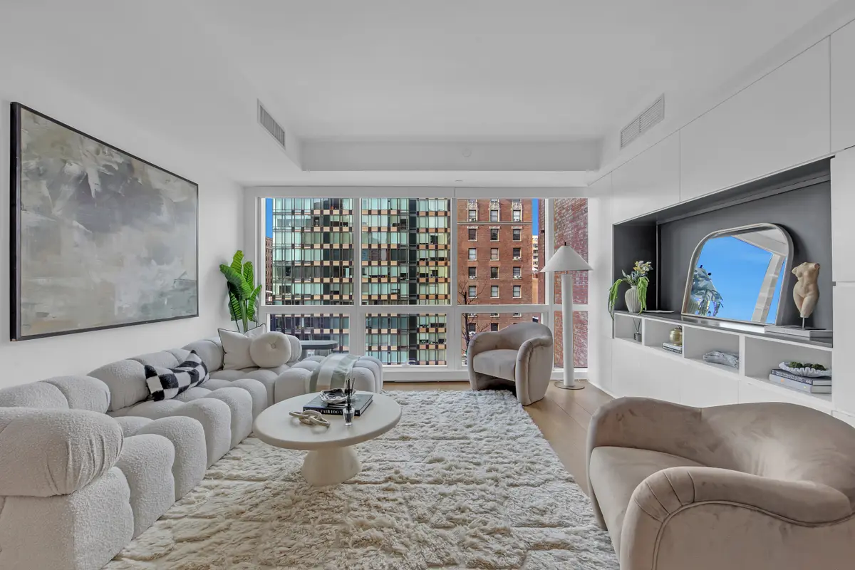 2628 Broadway #9A, New York, NY 10025-5005