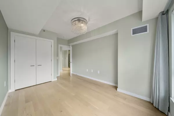 New York, NY 10027-2377,171 W 131st St #604