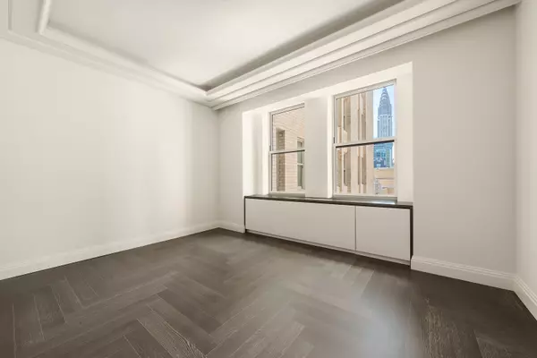 New York, NY 10022-6844,301 Park Ave #2231
